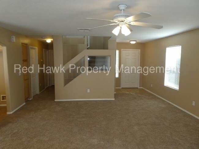 Building Photo - 1177 E Desert Holly Dr