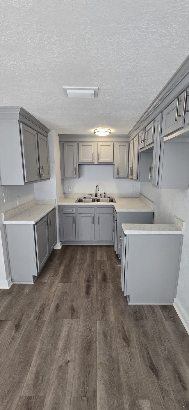 Foto del edificio - 1509 W 22nd St