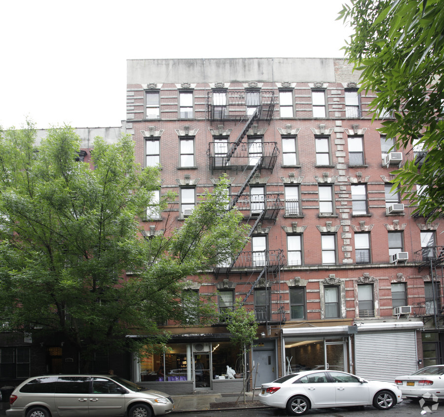 Building Photo - 510 East 13th Street