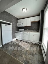Building Photo - 445 N 25th St