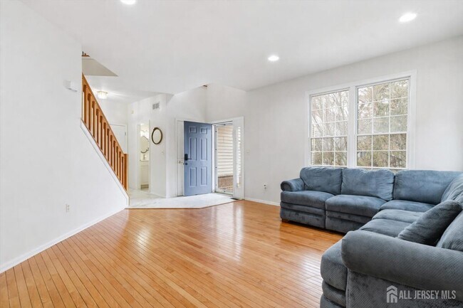 Foto del edificio - 15 Afton Blvd