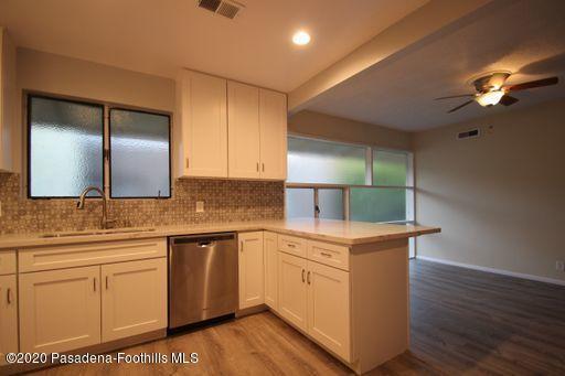 Building Photo - 227 S Orange Grove Blvd
