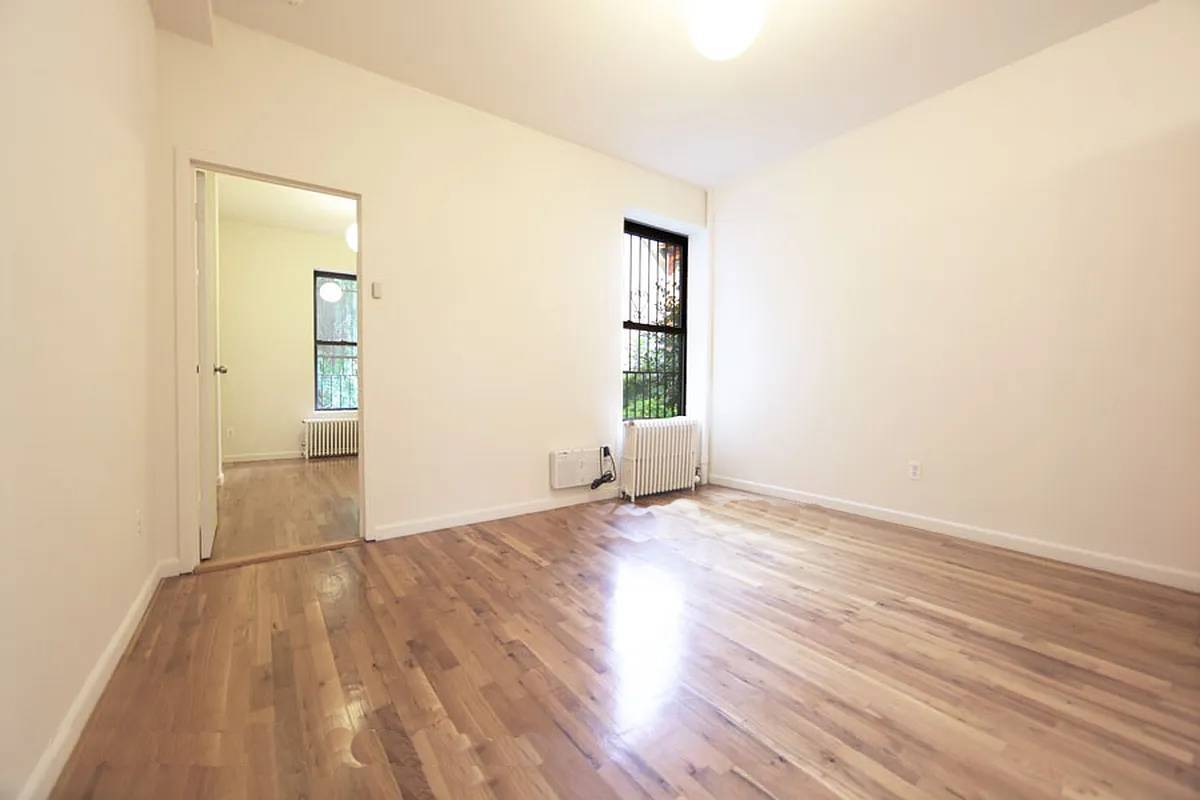 Foto del edificio - 549 Bergen St