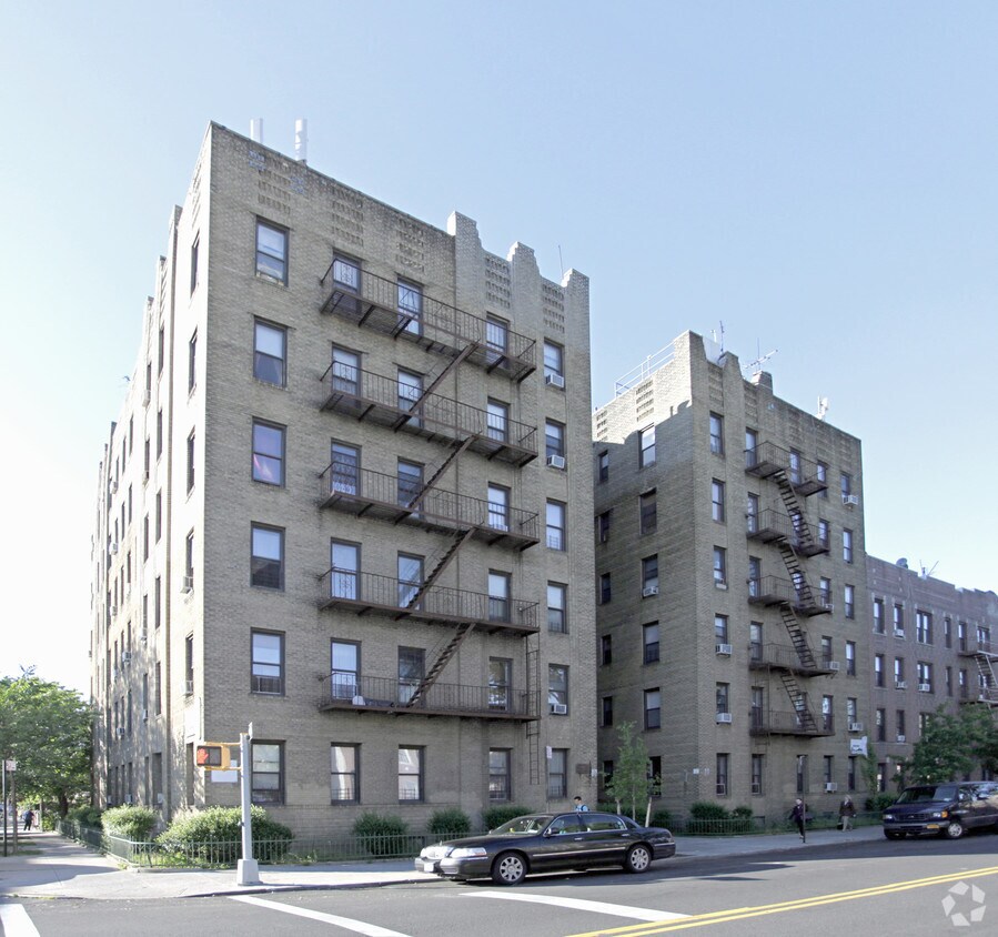 Primary Photo - 6801 21st Ave