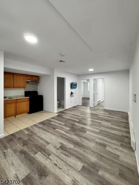 Foto del edificio - 117 Carteret Ave