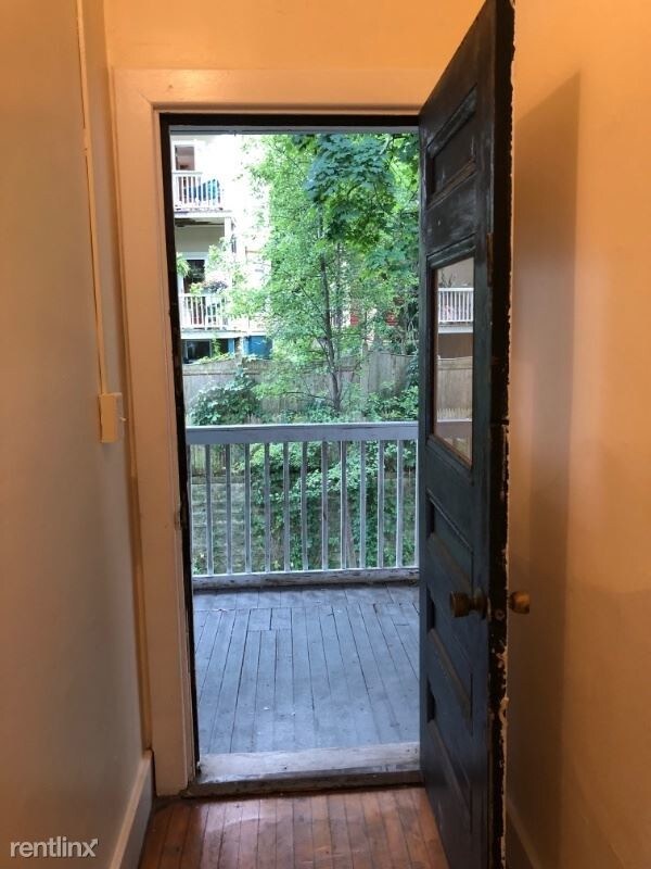 Foto del edificio - 3 br, 1 bath Apartment - 20 Grant St 2 Unit 2