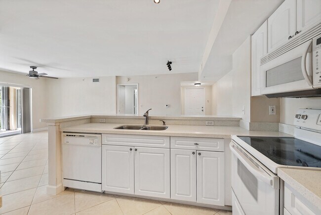Foto del edificio - 260 Village Blvd