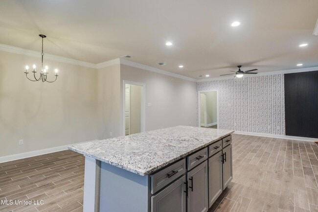 Building Photo - 856 Leeward Dr