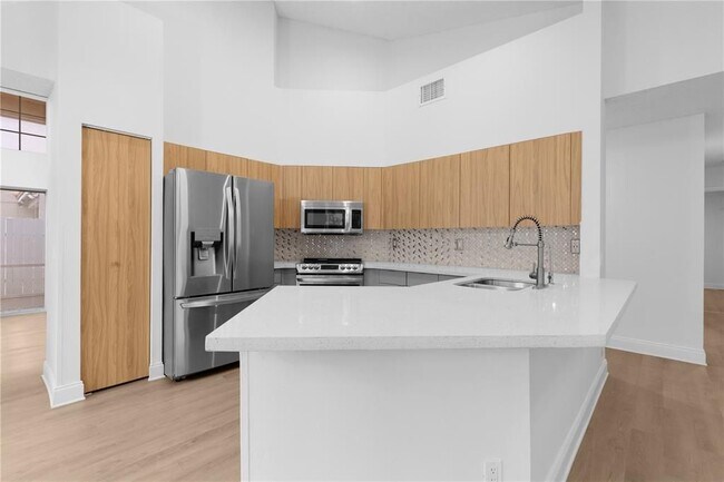 Foto del edificio - 1525 Seabay Rd