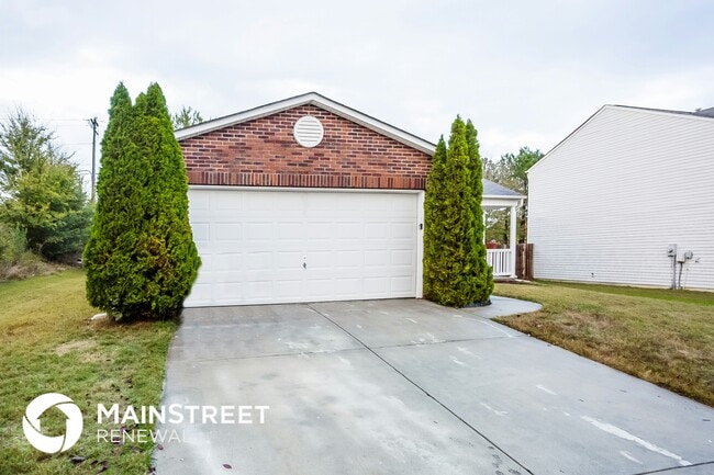 Building Photo - 11100 Thousand Oaks Dr