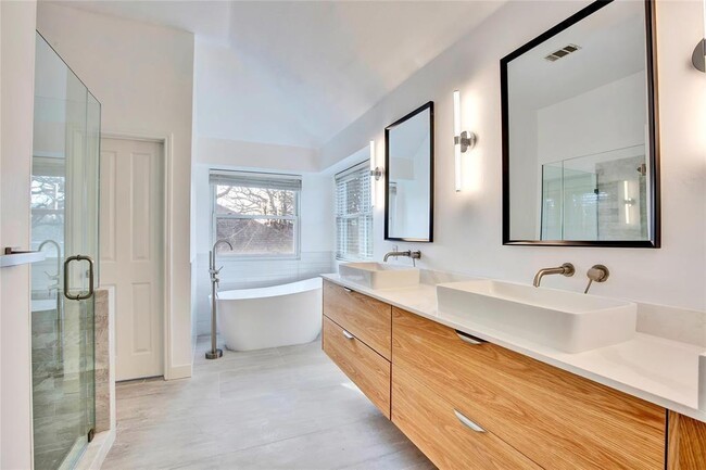 Foto del edificio - 4065 Honey Bear Loop