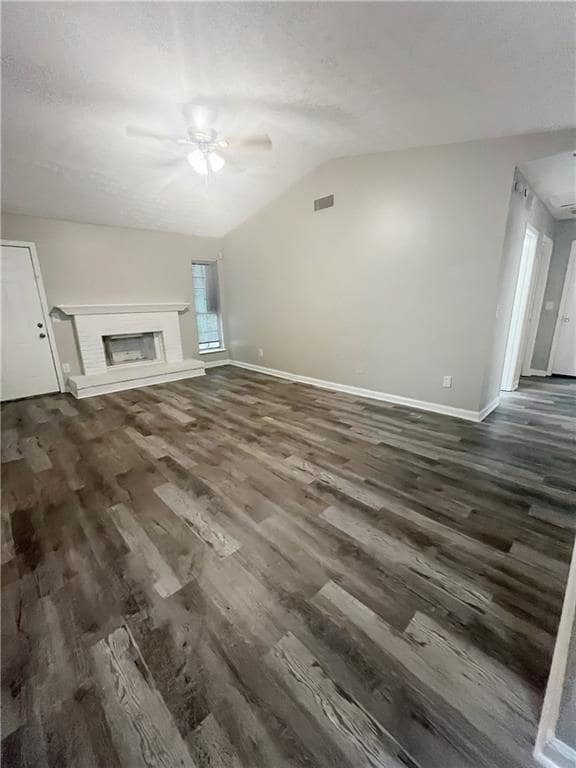 Building Photo - 10305 Wisteria Ln