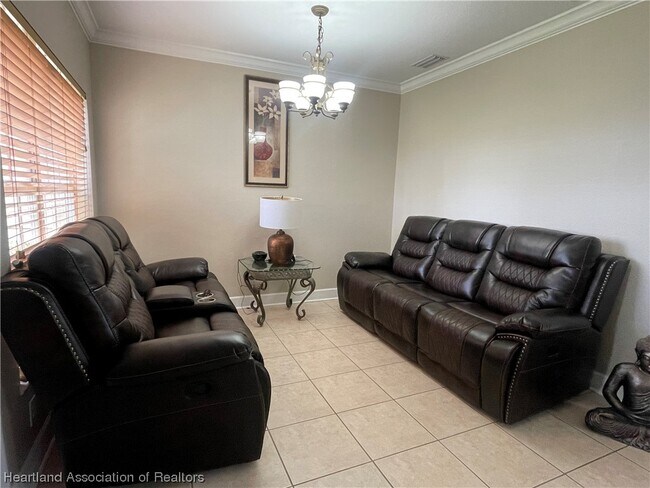 Foto del edificio - 4050 Placid Lakes Blvd