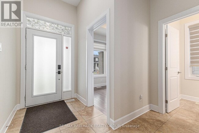 Photo du bâtiment - 91 Robertson Ln