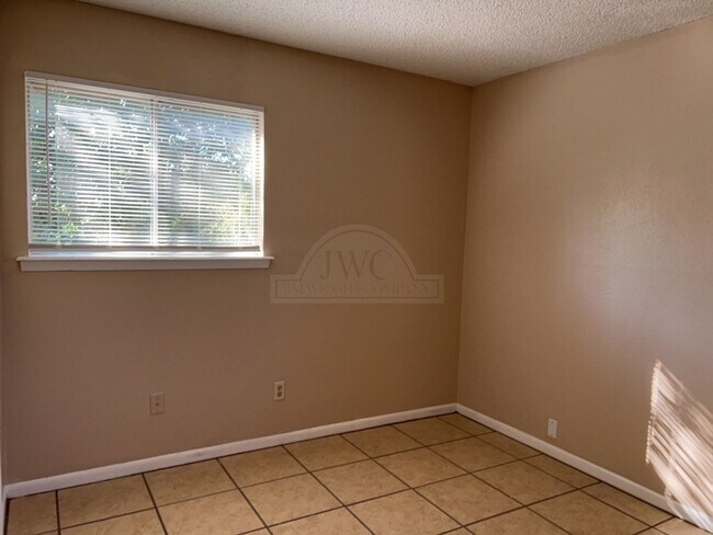 Foto del edificio - 1605 S FM 116