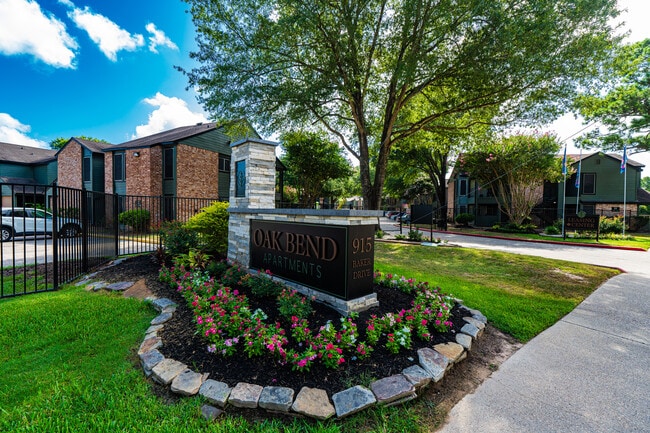 Foto del edificio - OAK BEND APARTMENTS