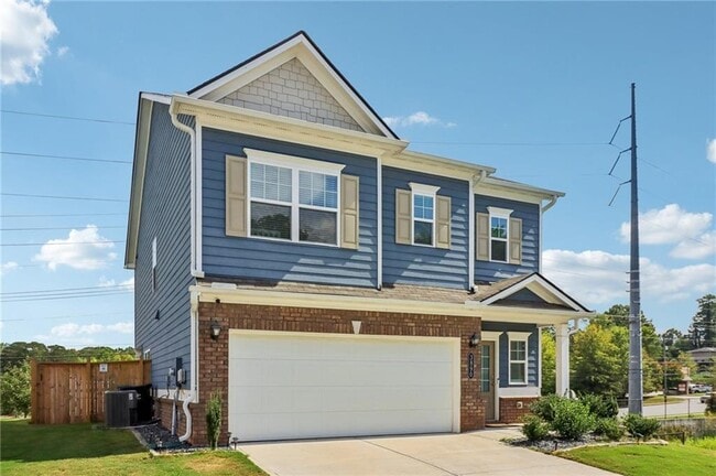 Building Photo - 3890 Clarington Dr