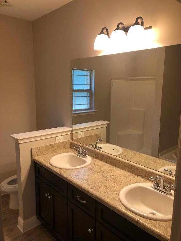 Foto del edificio - 12925 Pearson Ln