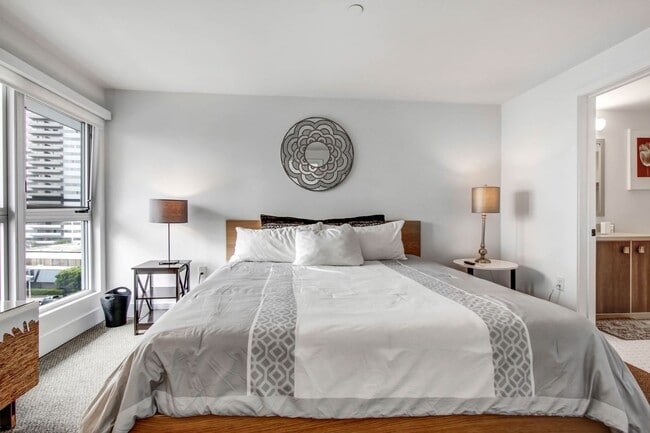 Interior Photo - The BW