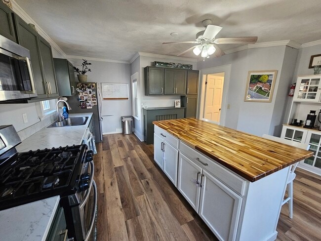 Foto del edificio - 32 Main St