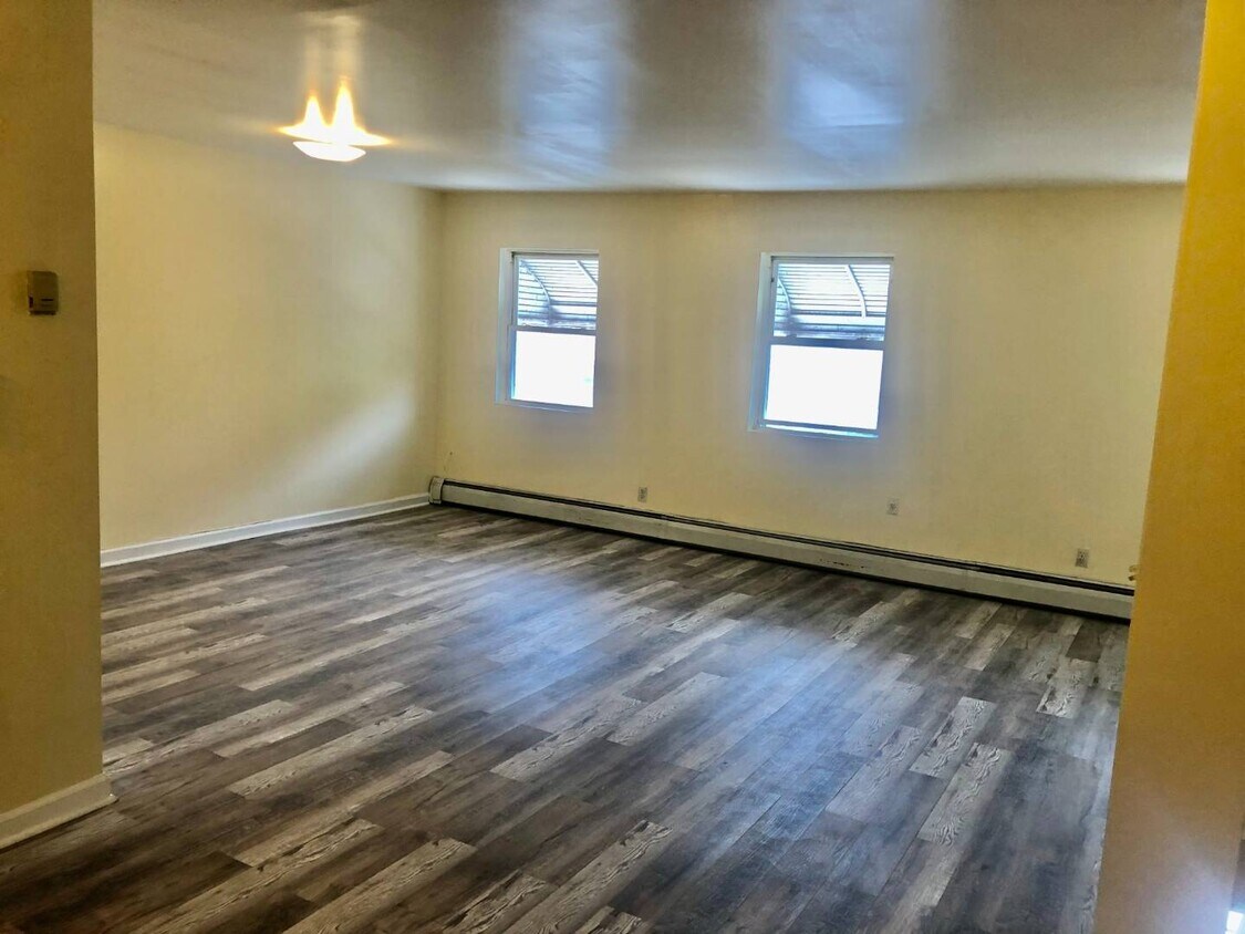 Foto principal - 1478 St Marks Ave