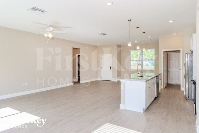 Foto del edificio - 2787 Foster Rd SE