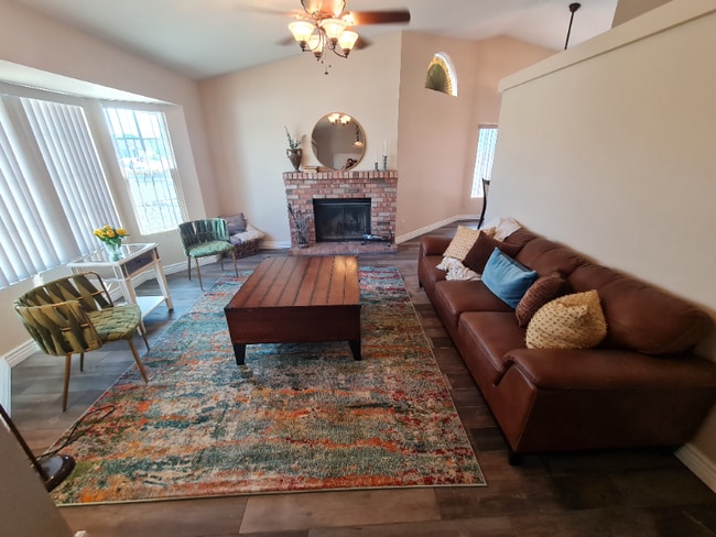 Photo - 7944 W Charter Oak Rd House