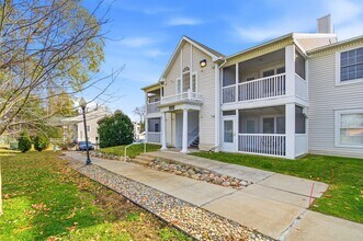 Building Photo - 2233 S Main St