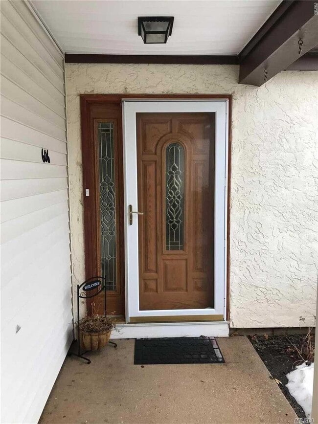 Building Photo - 606 Gotham Dr