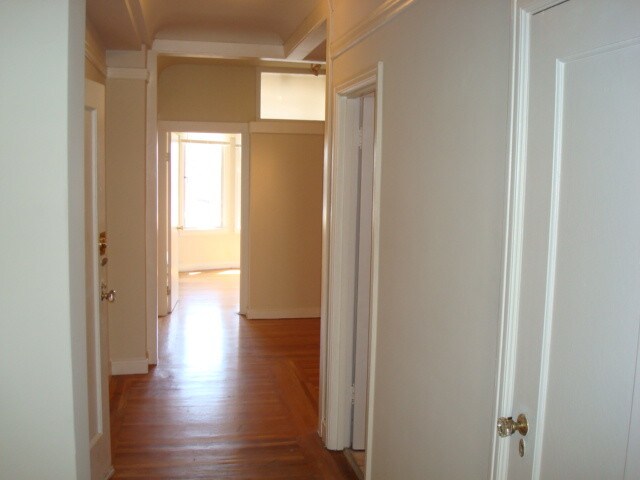 Building Photo - 930 Sutter St