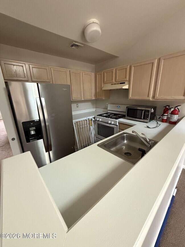 Foto del edificio - 12 Timberline Dr