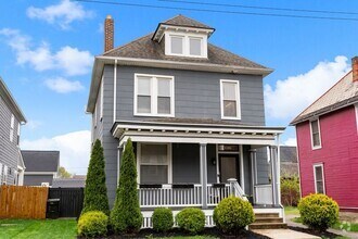 Building Photo - 1101 E Rich St