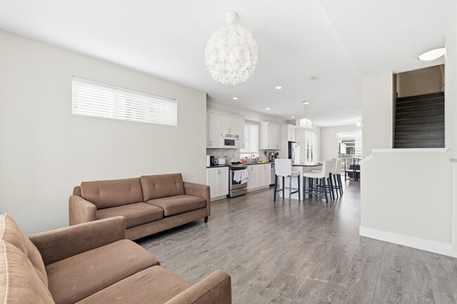 Building Photo - 16228-16228 16 Ave