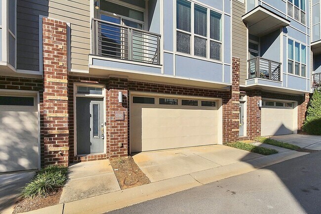 Building Photo - NoDa Townhome For Rent