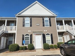 Building Photo - 943 Algonquin Dr