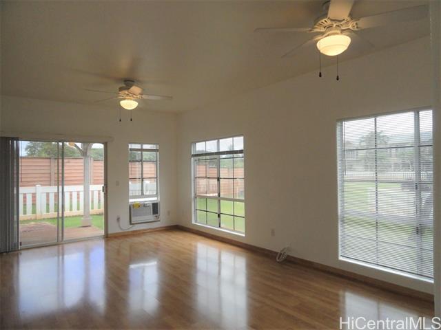 Building Photo - 94-646-646 Lumiauau St