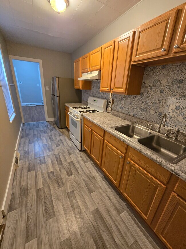 Cocina - 530 Mulberry St