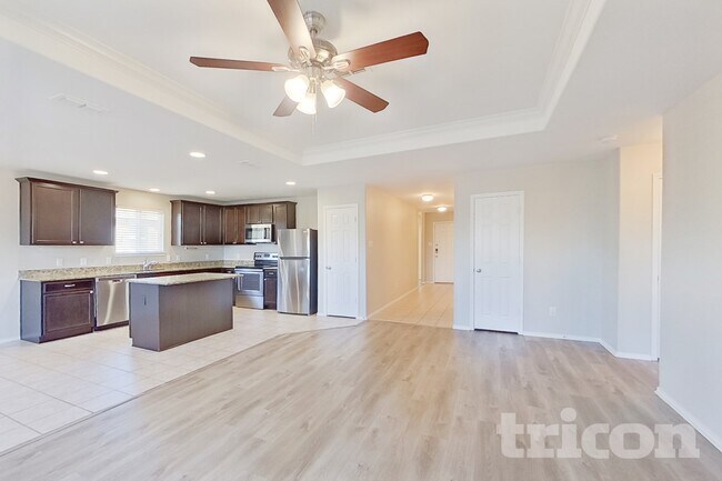 Foto del edificio - 1704 Abby Creek Dr