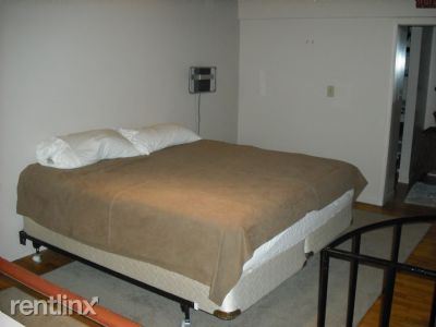 Foto del edificio - 2409 N Surrey Ct