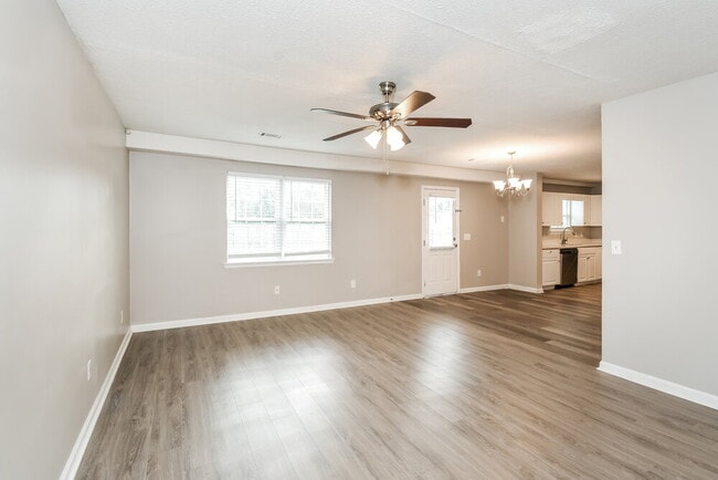 Building Photo - 49 Melleray Ct