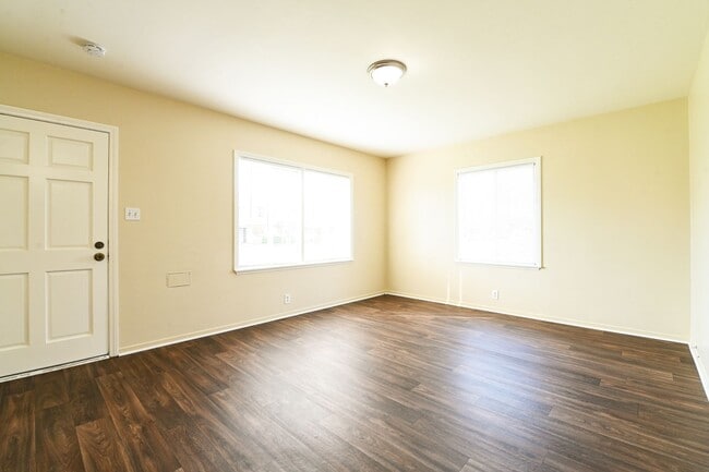 Foto del edificio - COMING SOON - House - 2 Bedrooms / 1 Bathr...