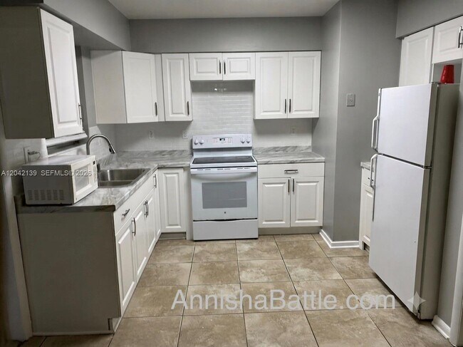 Foto del edificio - 2901 NW 50th St