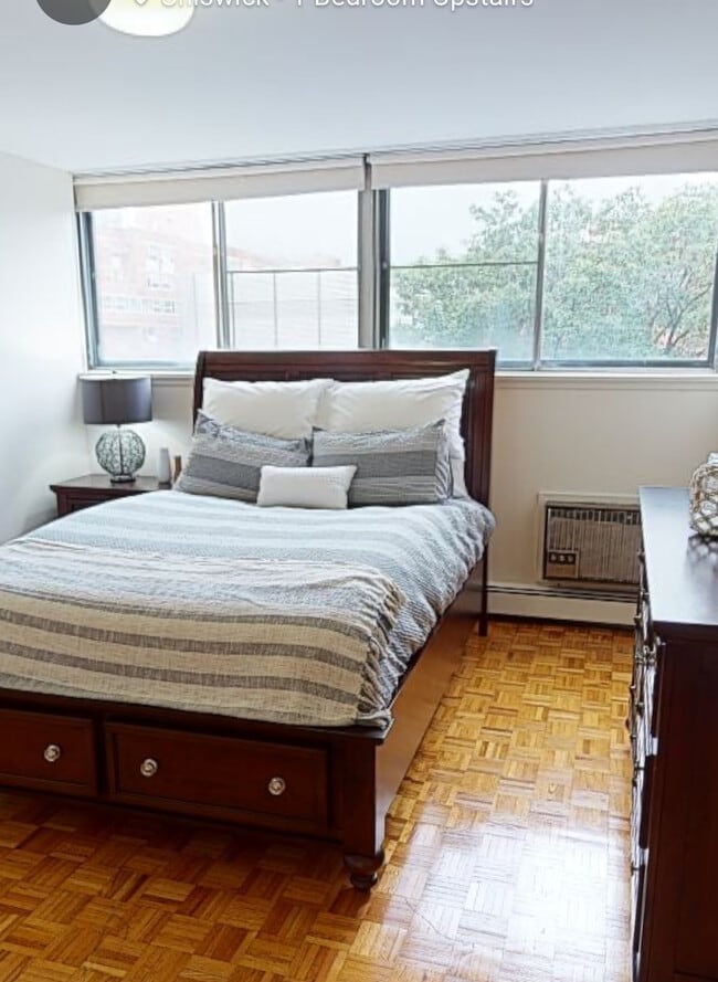 Building Photo - 133 Chiswick Rd