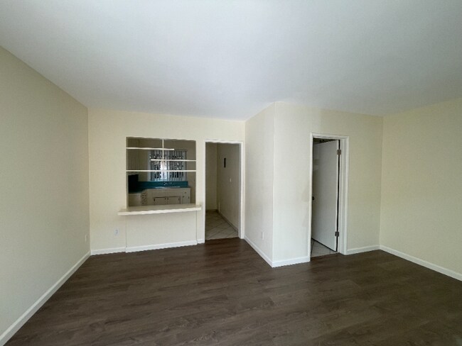 Foto del edificio - 14207 Sylvan St