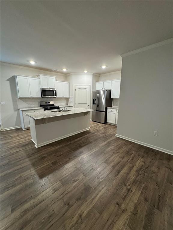 Foto del edificio - 2515 Poppy Ct