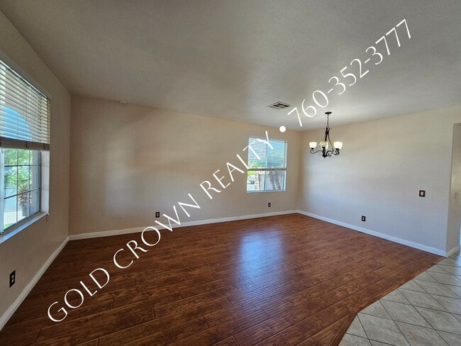 Building Photo - Home for rent in El Centro