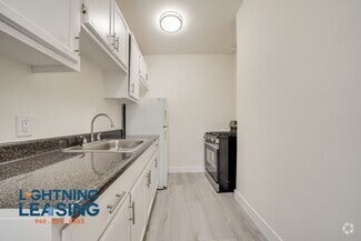 Building Photo - 1518 Wilton Pl