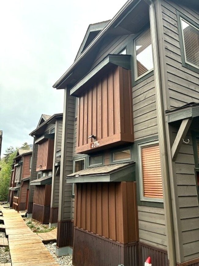 Building Photo - Winter Seasonal Rental- Frisco Bay Townhom...