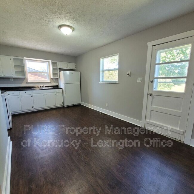 Building Photo - 1317 Ox Hill Dr