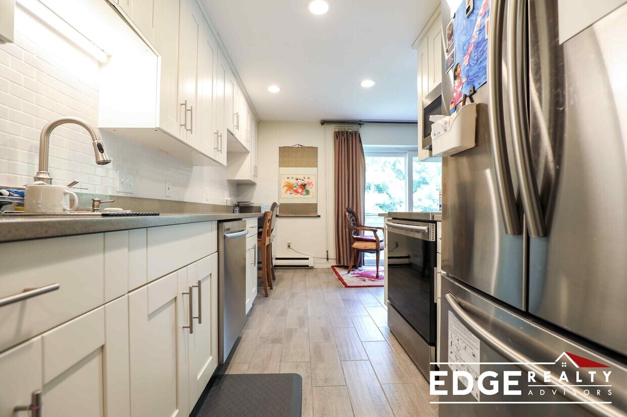 1208 Greendale Ave Unit 232, Needham, MA 02492 Condo for Rent in